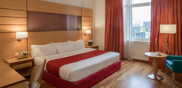Honeymoon Suite